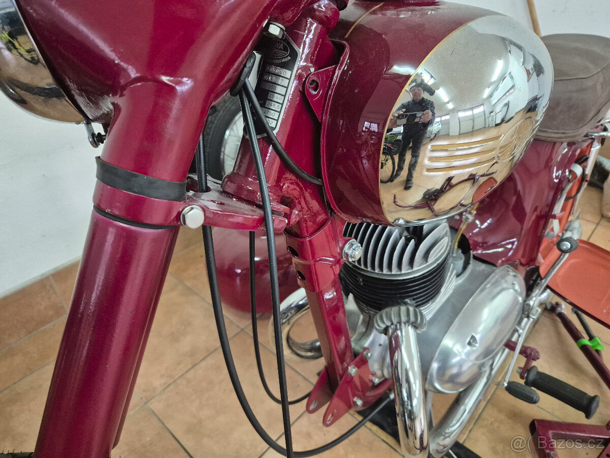 Jawa 250 + side Velorex