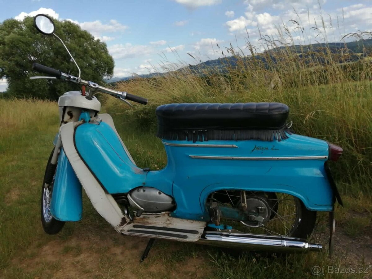 Jawa pionýr