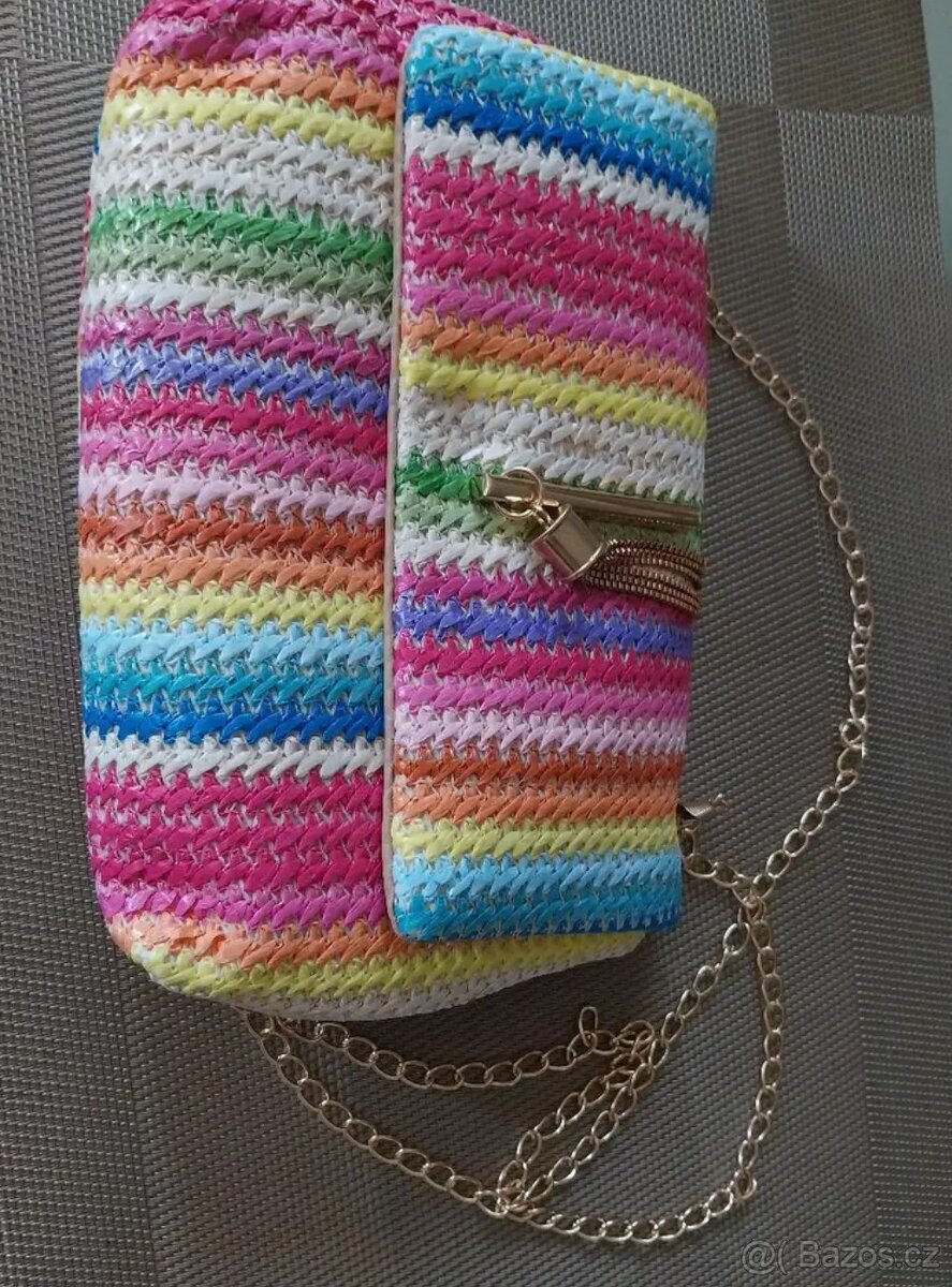 Dámská duhová kabelka 21 x 14 cm