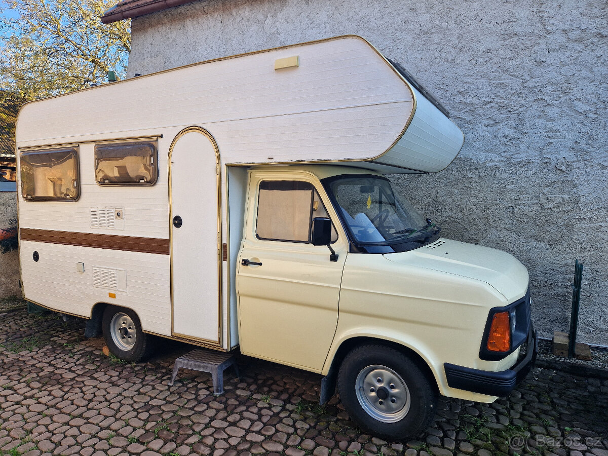 Obytný Ford Transit MK II