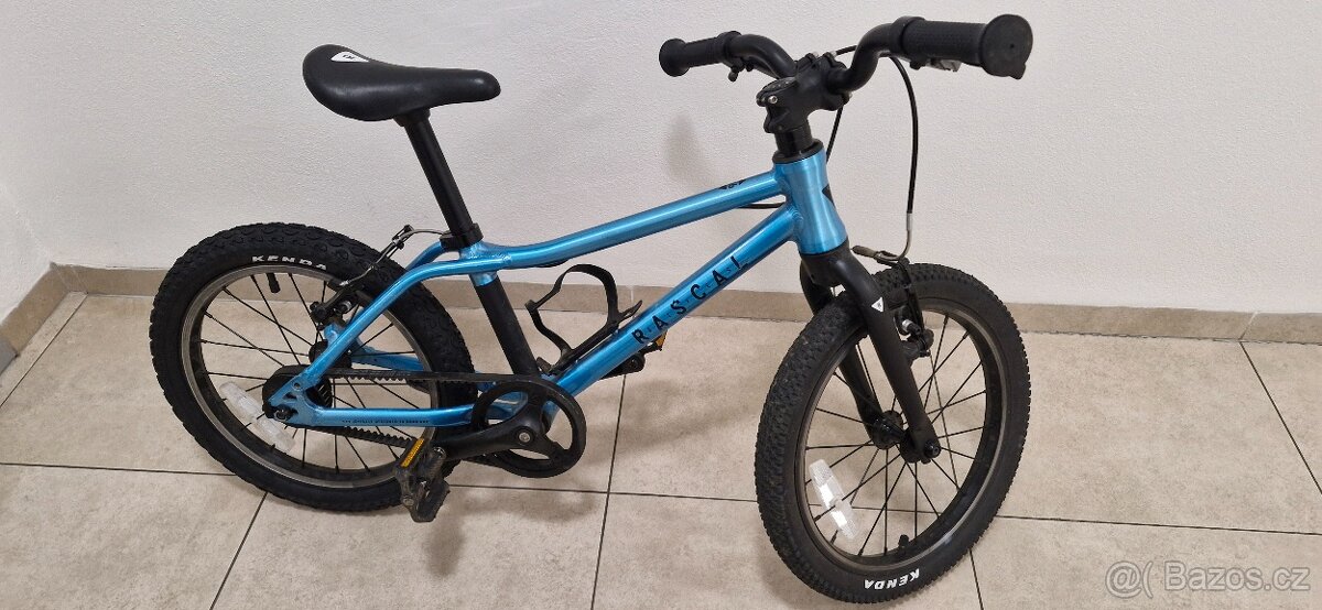 Rascal 16 Modra