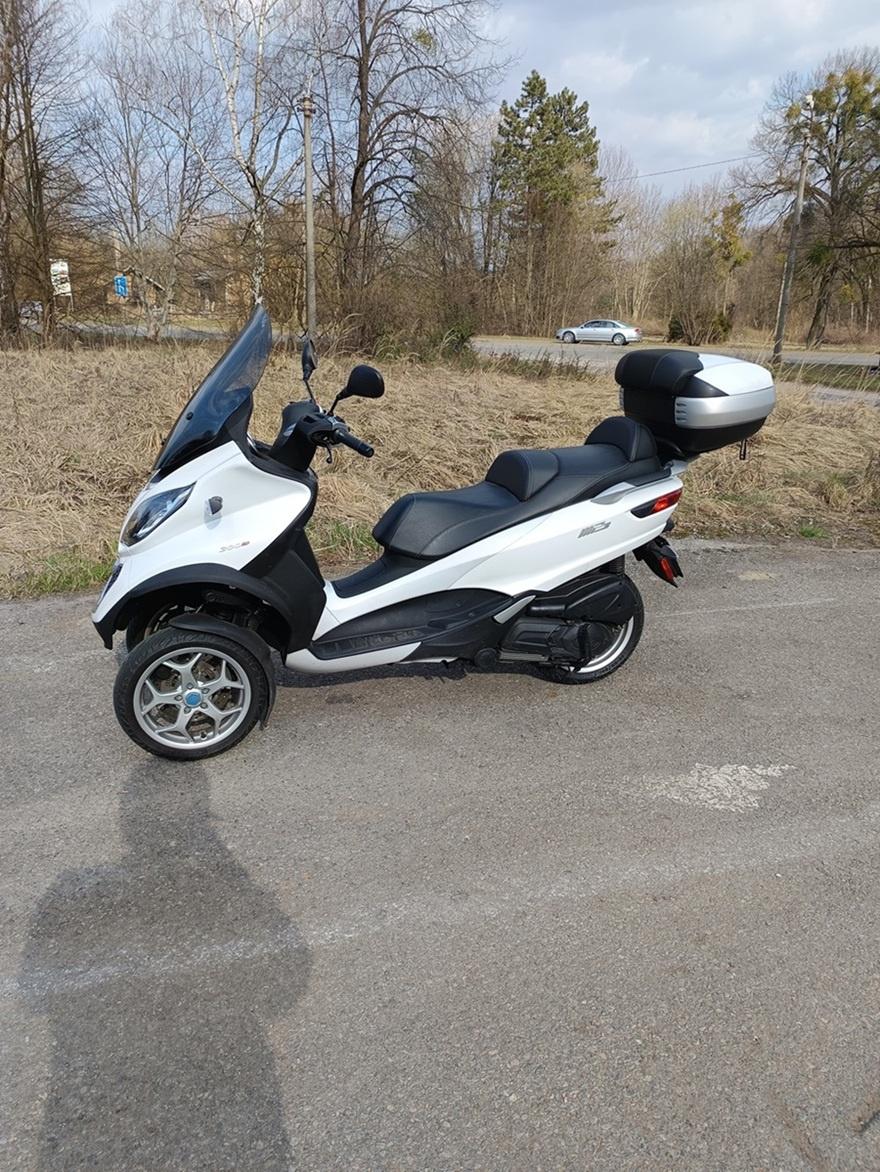 Prodej skútru Piaggio MP3 300 LT