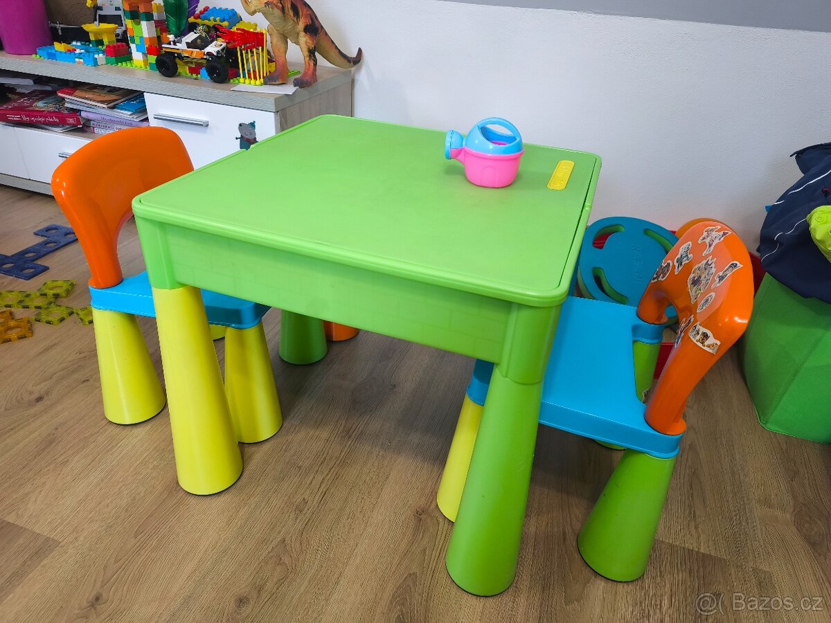 Dětský stolek TEGA BABY s židlemi