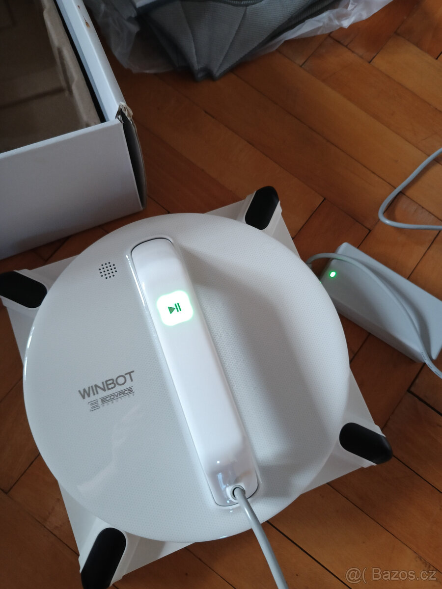 Ecovacs Winbot 950