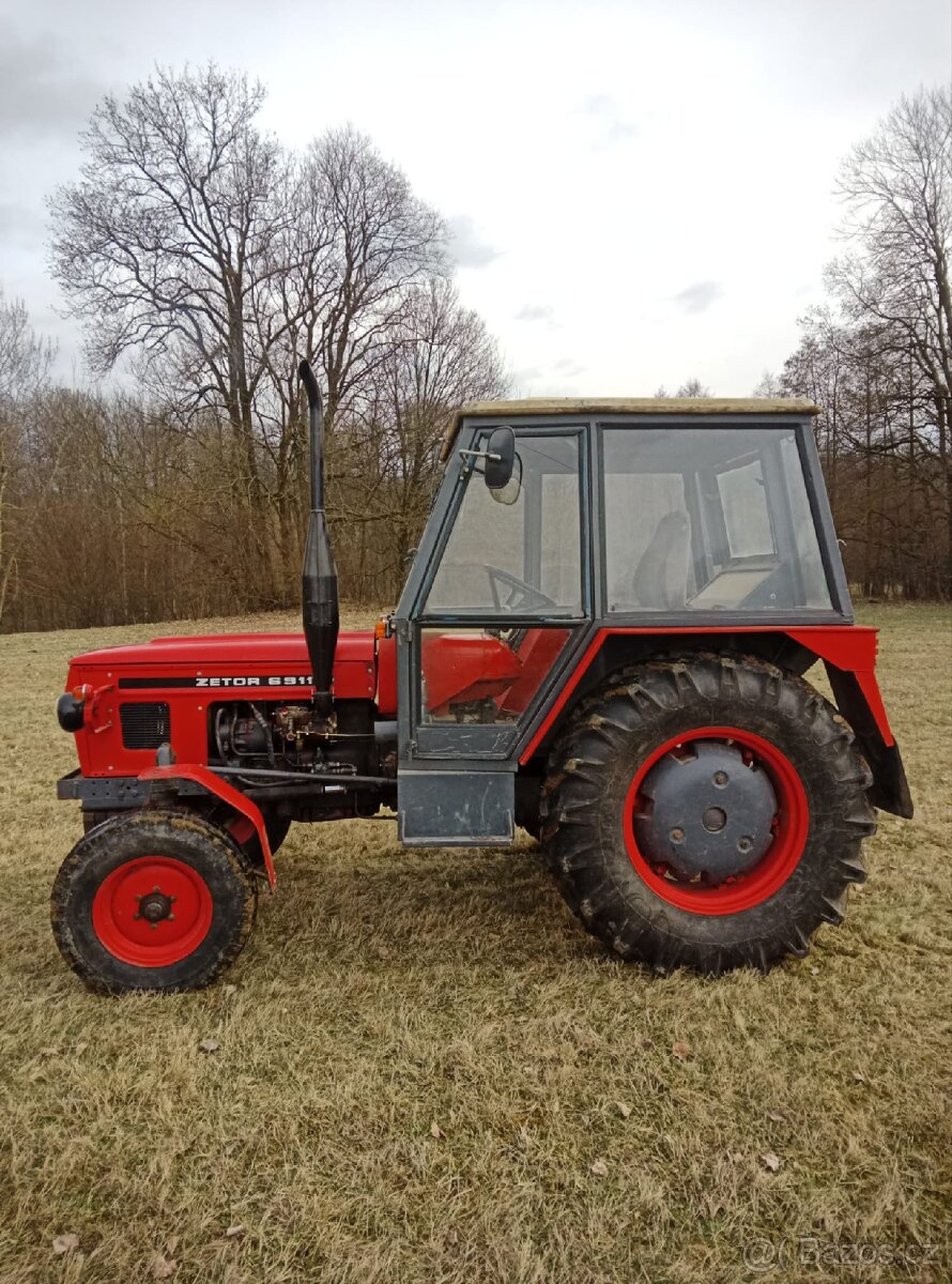Zetor 6911