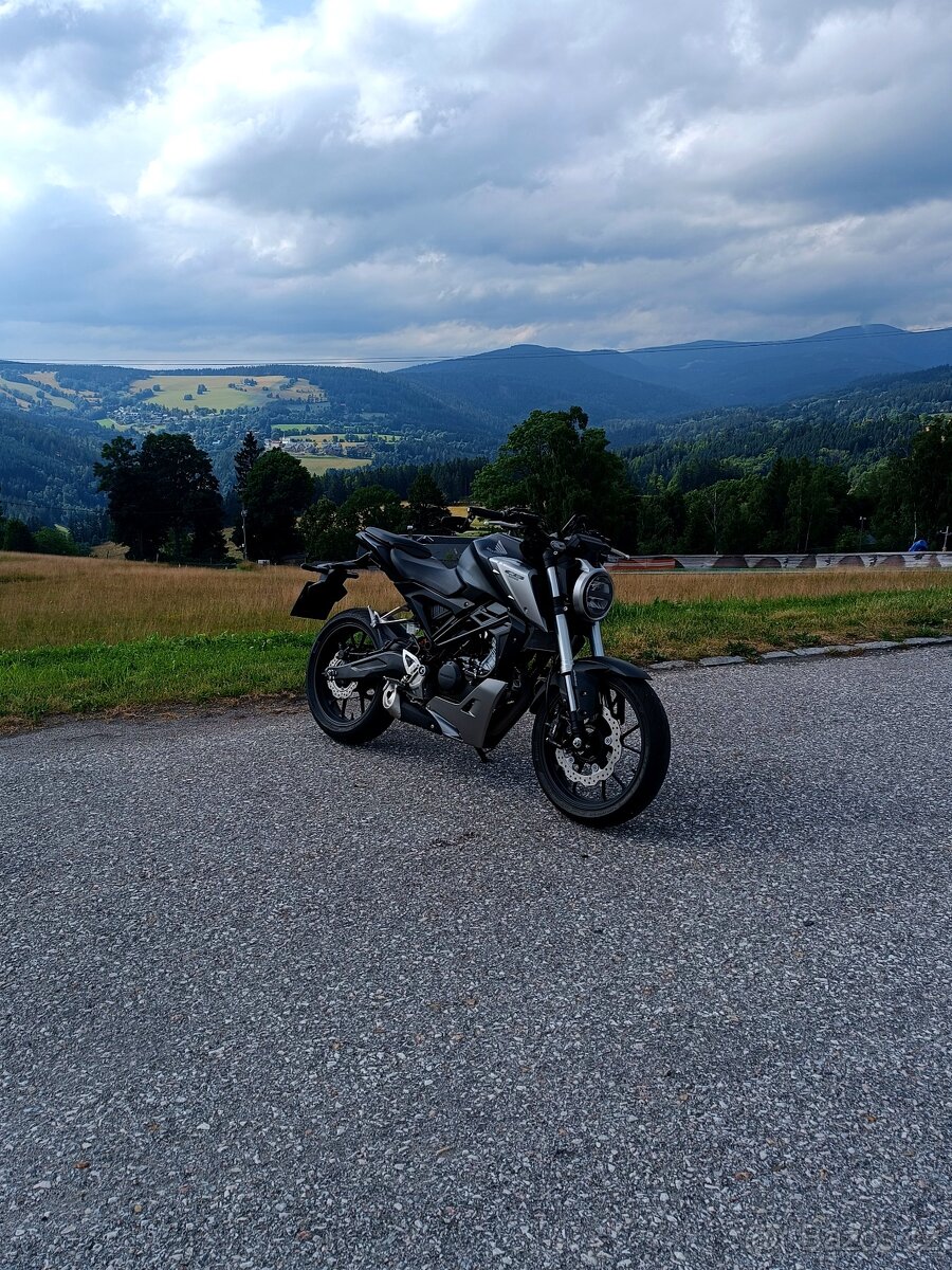 honda cb125r 2019