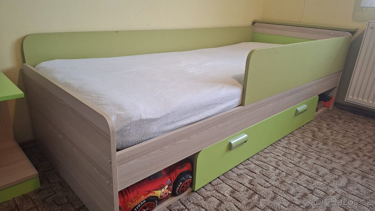 Dětská postel