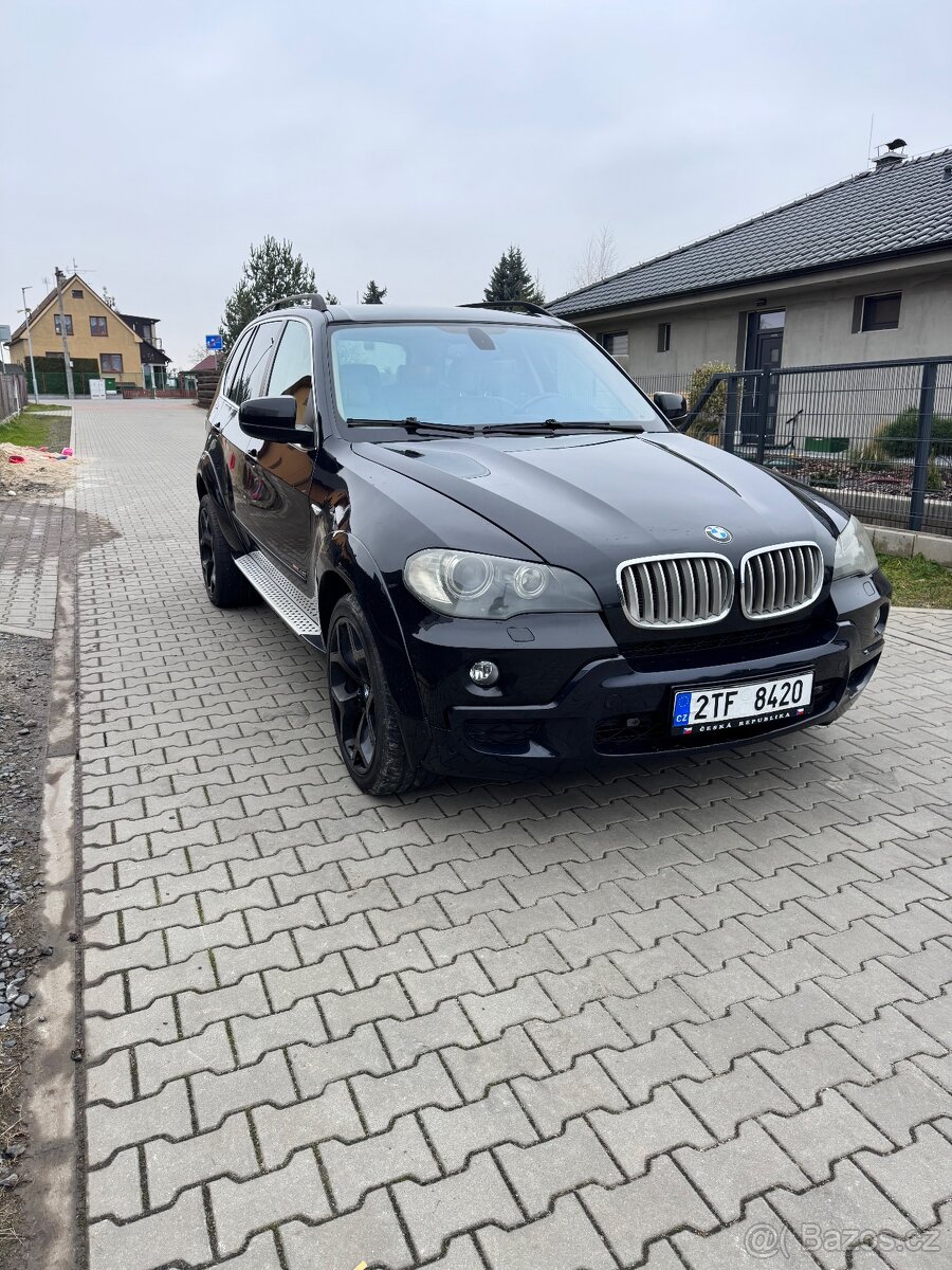 BMW X5 E70 4.8i