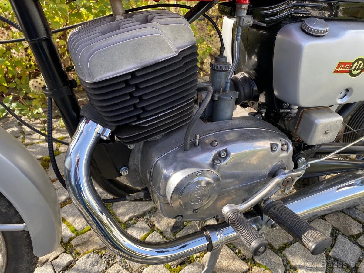 ČZ 175/477 rv. 1971