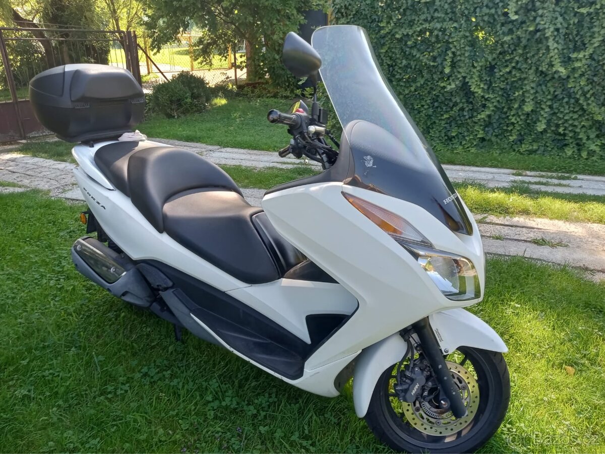 Honda NSS300A