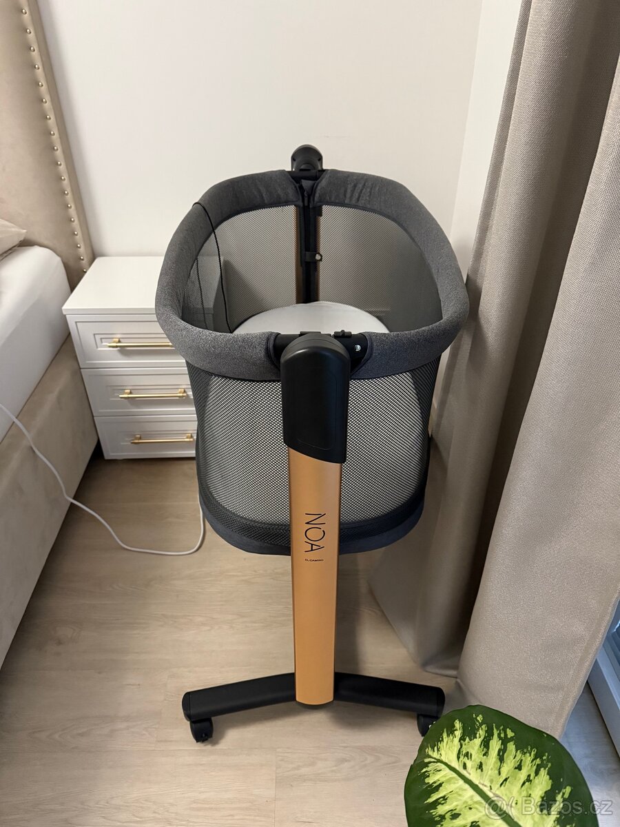 Dětská elektrická postýlka