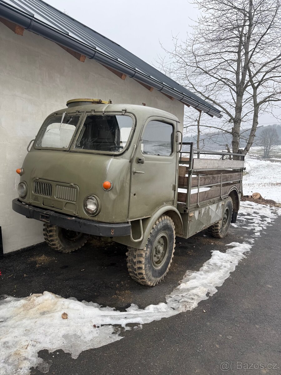 Tatra 805