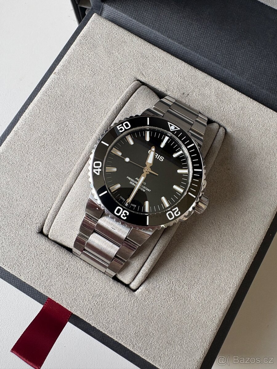 Oris Aquis Date 43,5