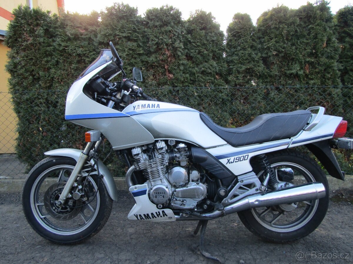 Yamaha XJ 900F