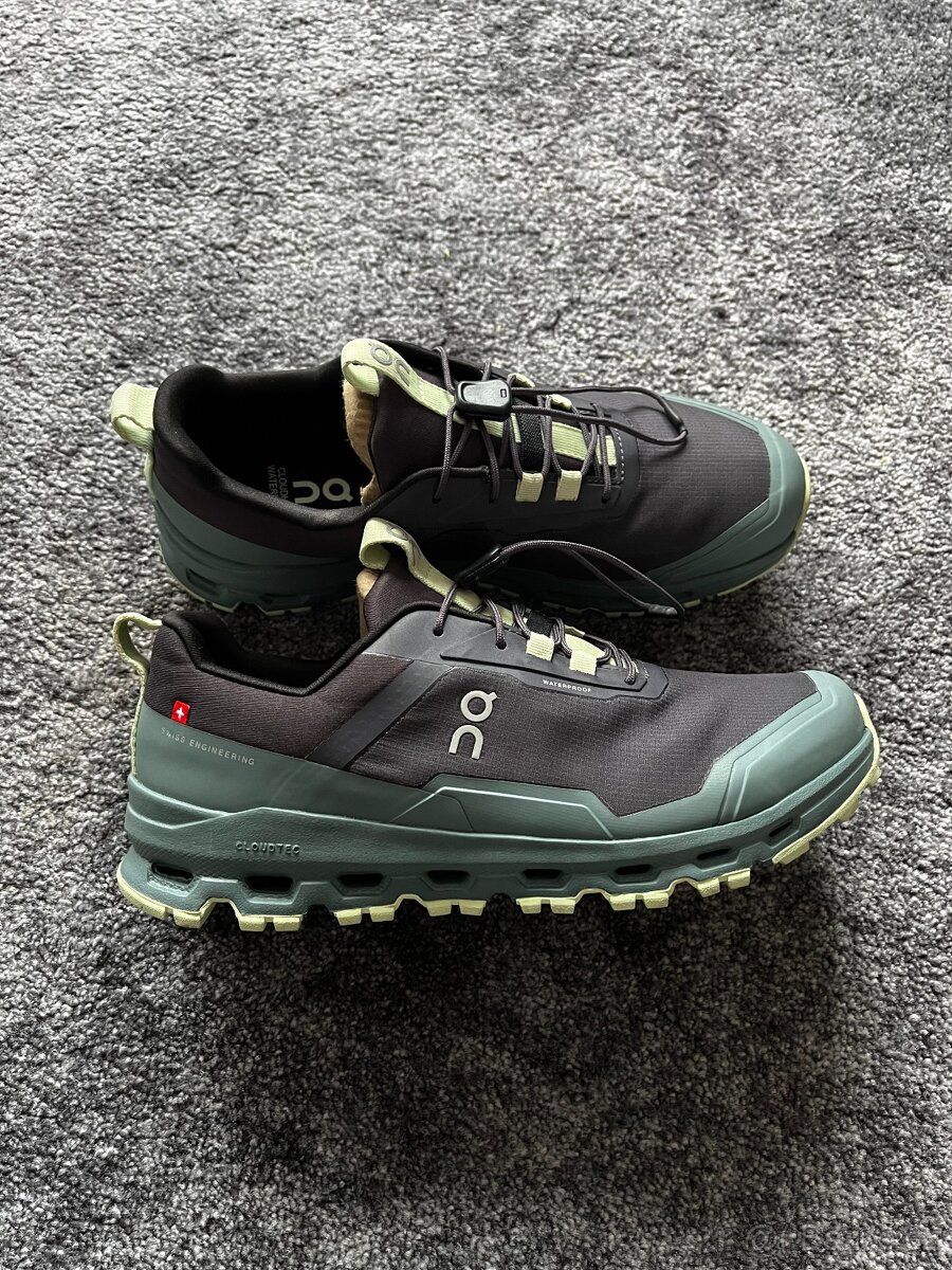 On Running, model Cloudhero WP, velikost 37,5