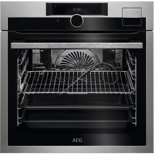 Horno AEG de vapor CookView de 70 l con limpieza al vapor BSE999330M