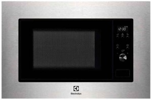 Microondas Electrolux 700 W de 20l Inox antihuellas EMS2203MMX
