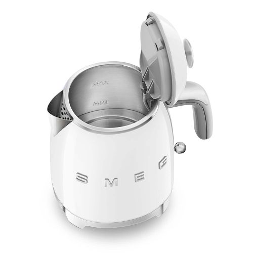 Hervidor Smeg KLF05WHEU blanco mini