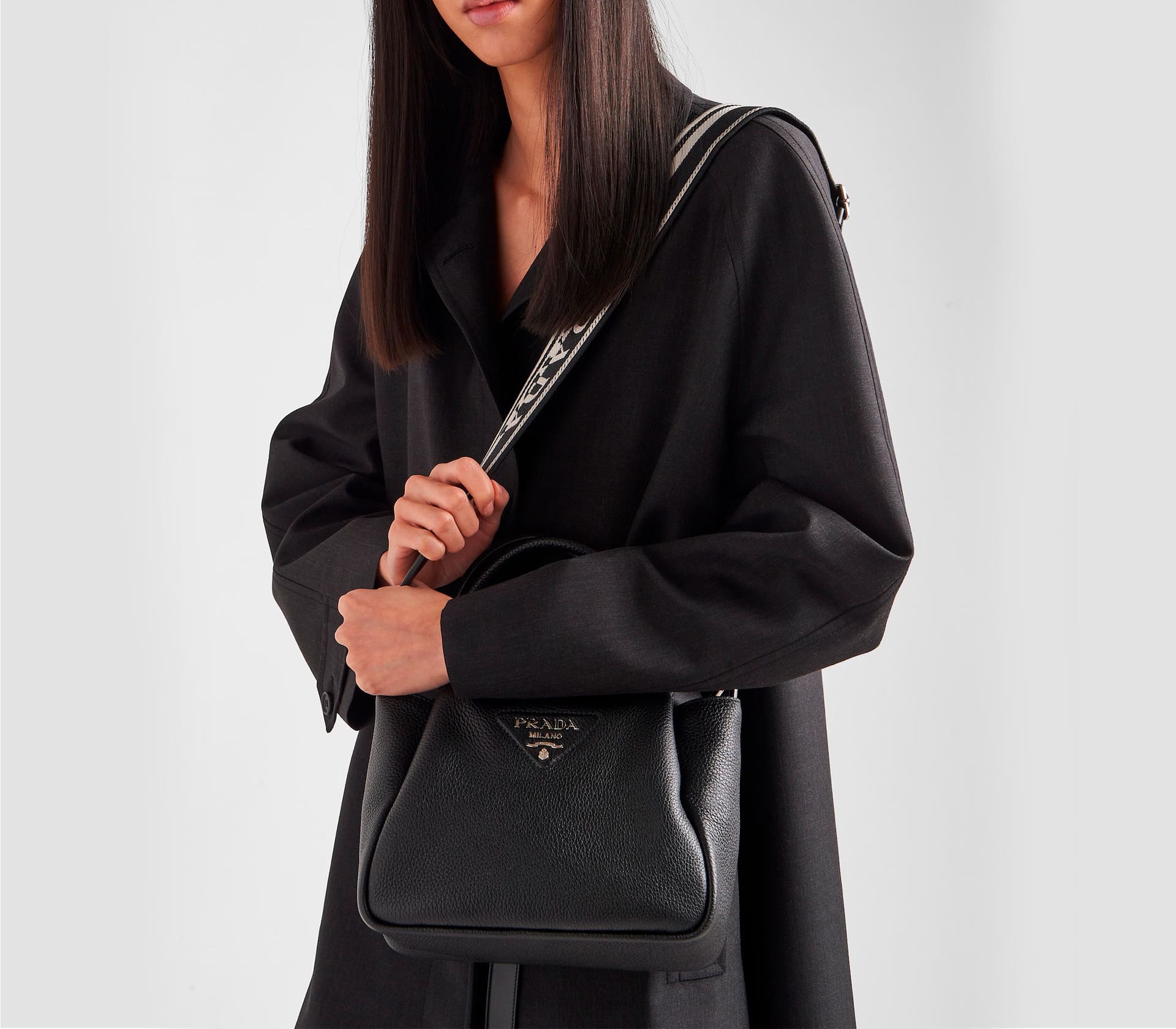 Audrey Clutch Preta