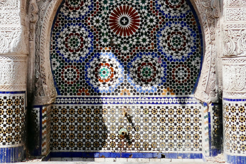 Visit Fontaine Nejjarine