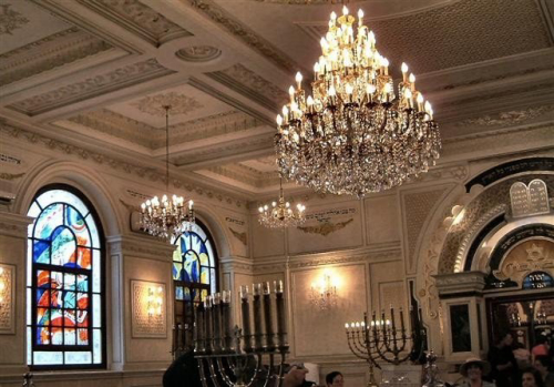 Visit Temple Beth-El