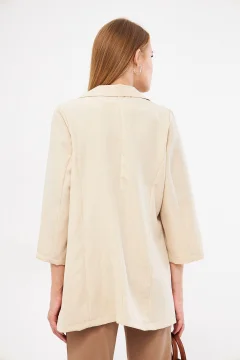 سترة نسائية انيقه كبيرة الحجم بلون إكرو - Фото 9