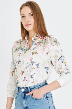 قميص نسائي كاكي متعدد الألوان منقوش - Фото 2