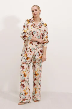 طقم نسائي محبوك بلون كريمي - Фото 6