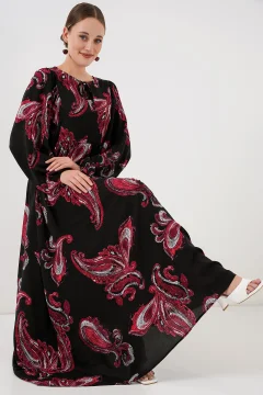 فستان نسائي طويل بأكمام بالونية باللونين الاسود والاحمر - Фото 3