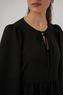 فستان نسائي انيق باللون الاسود - Фото 6