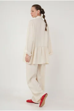 قميص نسائي انيق بلون بيج - Фото 4