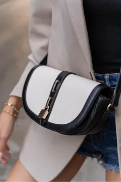 حقيبة كروس نسائية بتصميم متباين باللون الأسود الكريمي - Фото 9