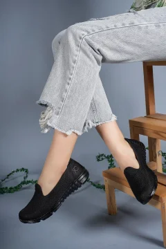 حذاء رياضي أسود للنساء - Фото 3