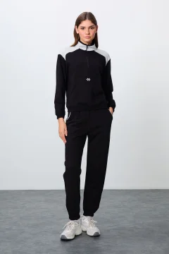 طقم بدلة رياضية نسائية - Фото 5