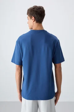 تي شيرت رجالي بلون ازرق - Фото 9