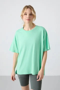 Water Green Oversize Combed Cotton Modal Women's T-Shirt - Soft Button Basic Model - 97285 - Фото 1