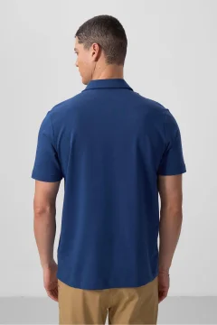 تي شيرت رجالي بياقة بولو أساسية - Фото 9