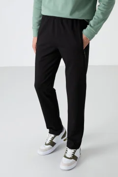 Black Men's Sweatpants - Zippered, Three Pockets, Skinny Fit, Classic Leg - 84671 - Фото 1