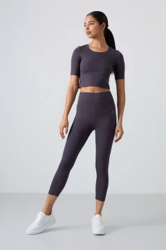 طقم رياضي نسائي باللون البنفسجي الداكن - Фото 5