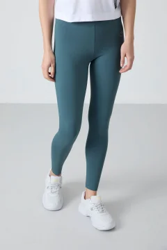بنطال ضيق للسيدات ذو قصة ضيقة وخصر عالي باللون الأخضر الغابة - Фото 8