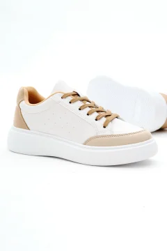 حذاء رياضي برباط ونعل من البوليستر باللون الأبيض للنساء - Фото 8