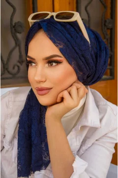 شال من الدانتيل منقش بالزهور - Фото 2