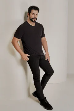 تي شيرت أساسي للرجال باللون الاسود - Фото 7