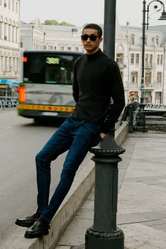 بنطال جينز رجالي بقصة ضيقة باللون الأزرق الداكن - Фото 7