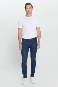 بنطال جينز رجالي بقصة ضيقة باللون الأزرق الداكن - Фото 8