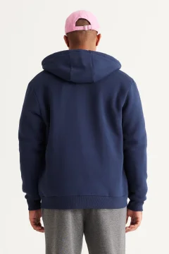 سويت شيرت رجالي باللون الأزرق الداكن - Фото 9