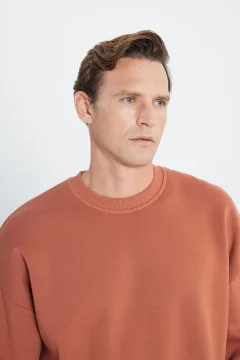 سويت شيرت رجالي بني فاتح بقصّة فضفاضة - Фото 4