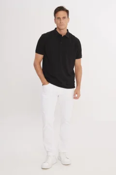 تي شيرت رجالي ذو رقبة بولو باللون الأسود الداكن - Фото 2