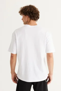 تي شيرت رجالي أبيض طويل برقبة دائرية - Фото 5