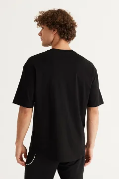 تي شيرت رجالي أسود طويل برقبة دائرية - Фото 5